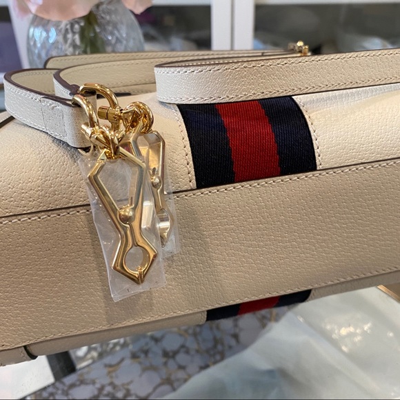 🚫SOLD🚫New Gucci small ophidia tote white - Picture 5 of 10